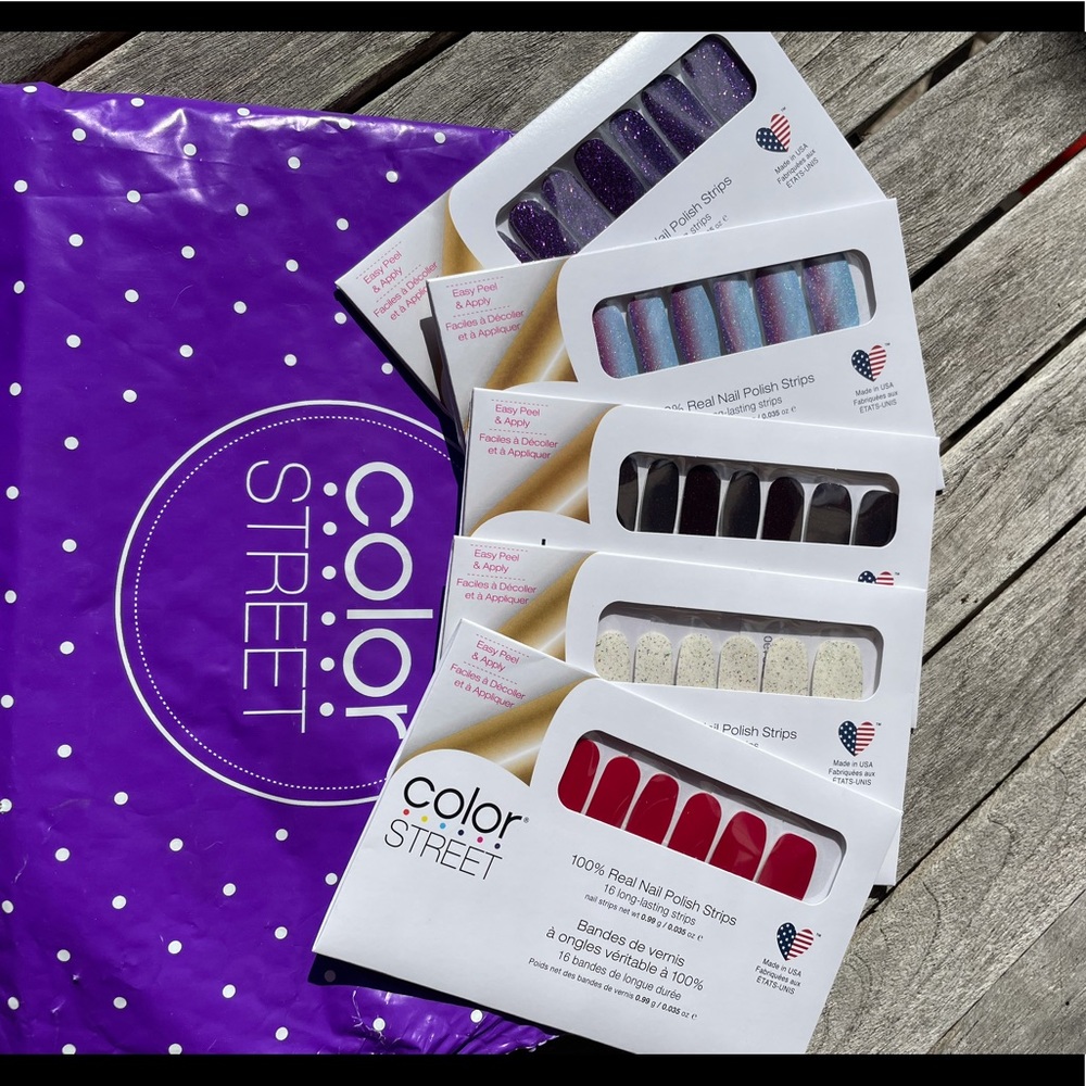 Color Street nail polish strips